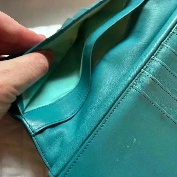 One Odd Bird brand wallet teal blue color - Picture 6 of 7